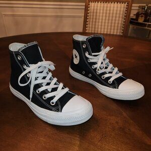Converse All Stars high tops,  Men's 4.5, Women's 6.5